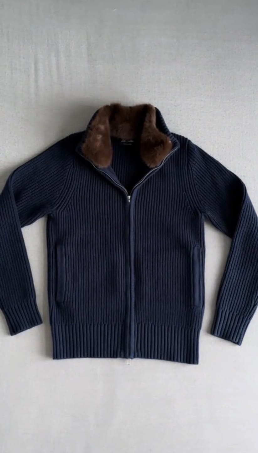 Customer photo review of Fur Zipper "Stockholm"- Dark Grey