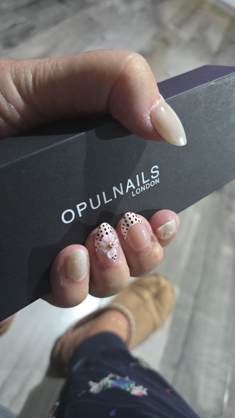 Customer photo review of Opulence