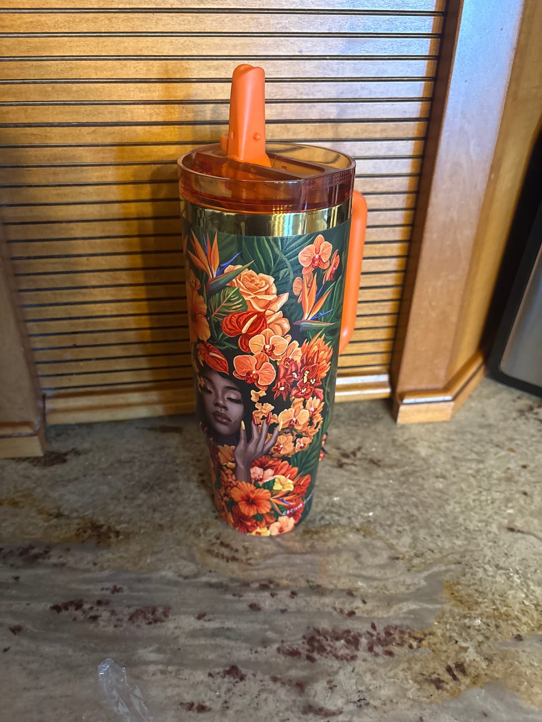 Customer photo review of "Marigold Muse" Straw Topper & Charm Set