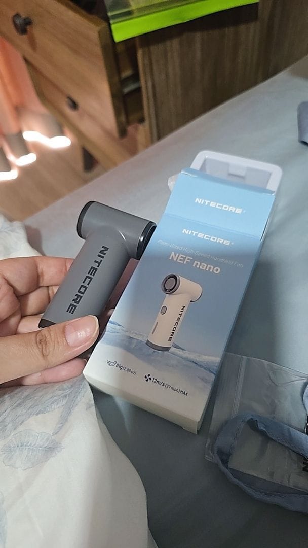 Customer photo review of NEF Nano - Palm-Sized High-Speed Handheld Fan