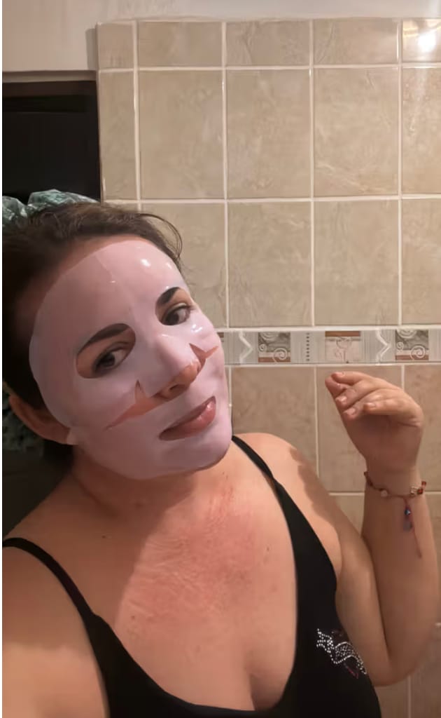 Customer photo review of Salmon PDRN Pink Collagen Jelly Gel Mask