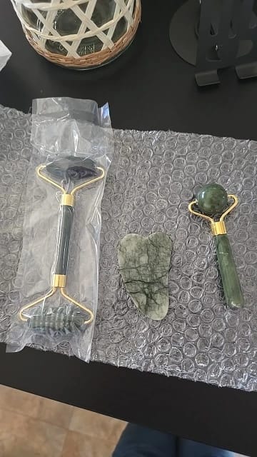 Customer photo review of Jade Roller & Gua Sha Set