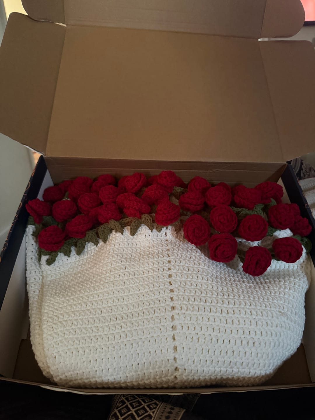 Customer photo review of 1980 Rose Bouquet Blanket DIY kit