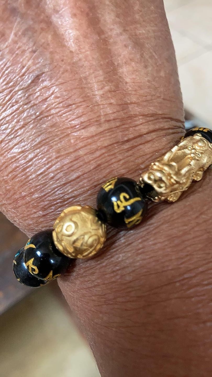 Customer photo review of FREE Today: Protection Prosperity & Strength Black Onyx Om Mani Mantra Pixiu Lucky Bracelet