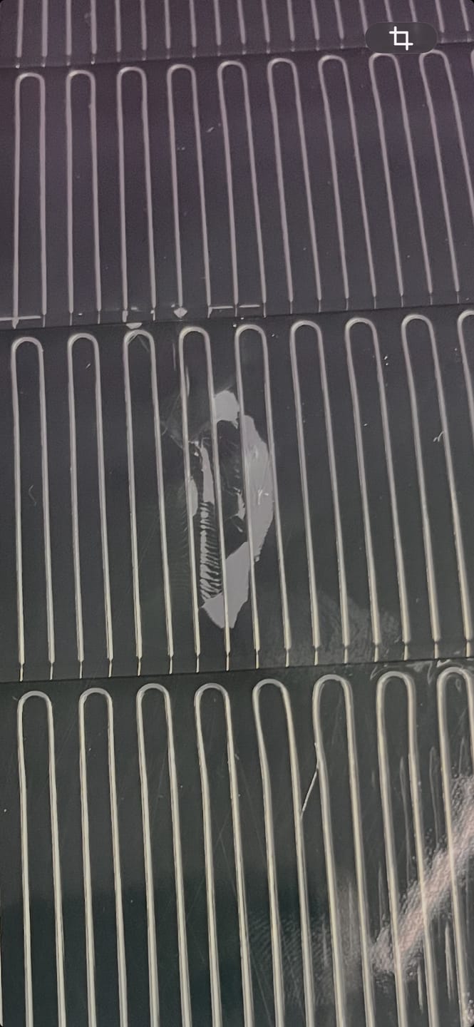 Customer photo review of BougeRV Yuma 100W CIGS Solarpanel 360° Flexibles Solarmodule (Klebeband)