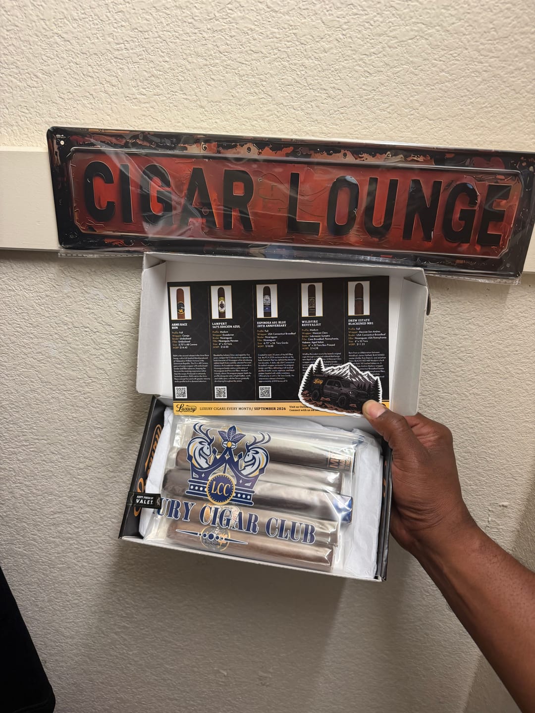 Customer photo review of Platinum Subscription Luxury Cigars Monthly