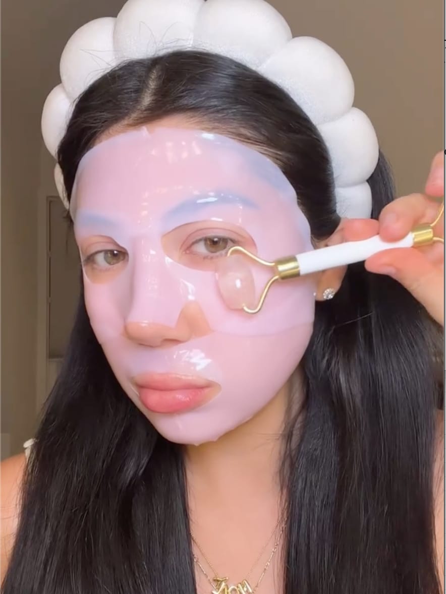 Customer photo review of Salmon PDRN Pink Collagen Jelly Gel Mask