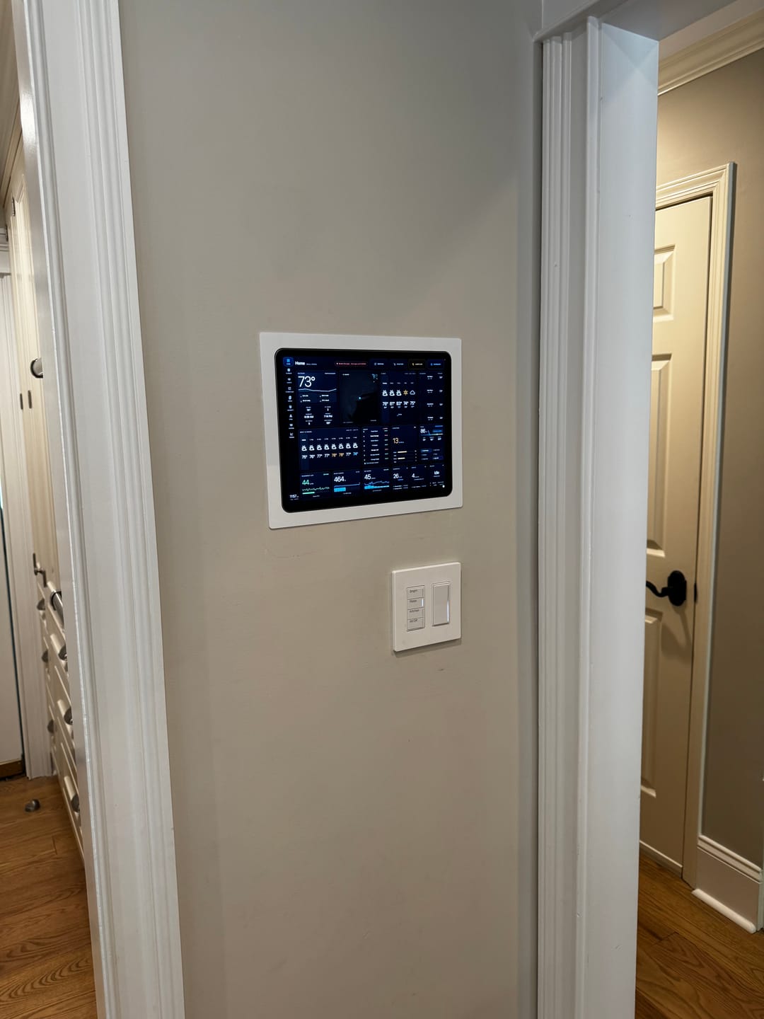 Customer photo review of SimpliDock® for iPad® Pro 12.9" 3|4|5|6, Air 13" (M2|M3|M4)