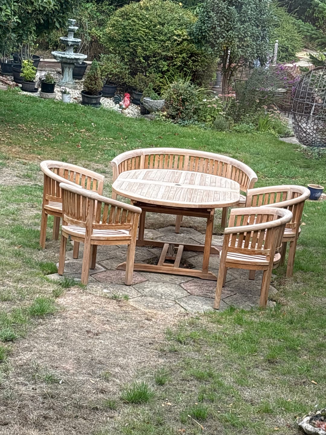 Customer photo review of Teak Garden set 180-240cm Teak Extending Oval Table with 4 teak San Francisco Chairs & 1 San Francisco Bench