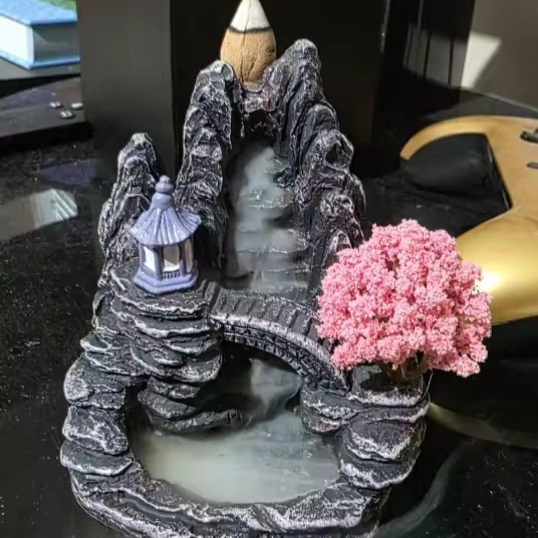 Customer photo review of Diamond Sword Lamp