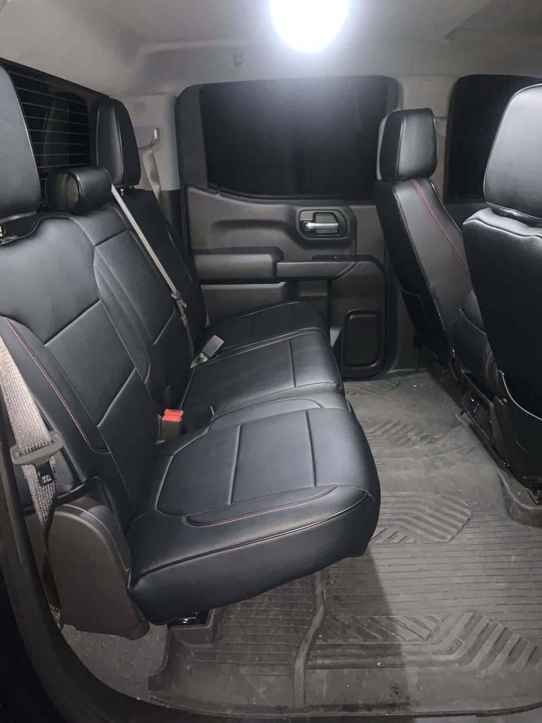 Customer photo review of 2019+ Chevrolet Silverado Premium Custom Leather Seat Covers
