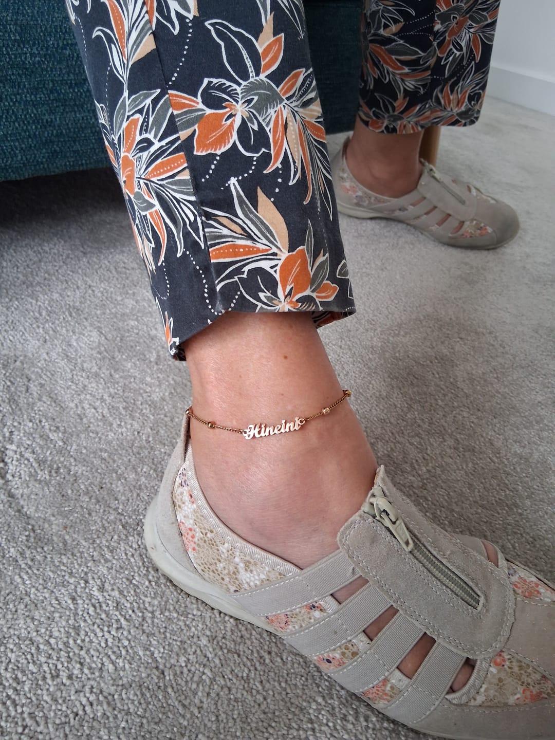 Customer photo review of Anklet With Personal Engraving