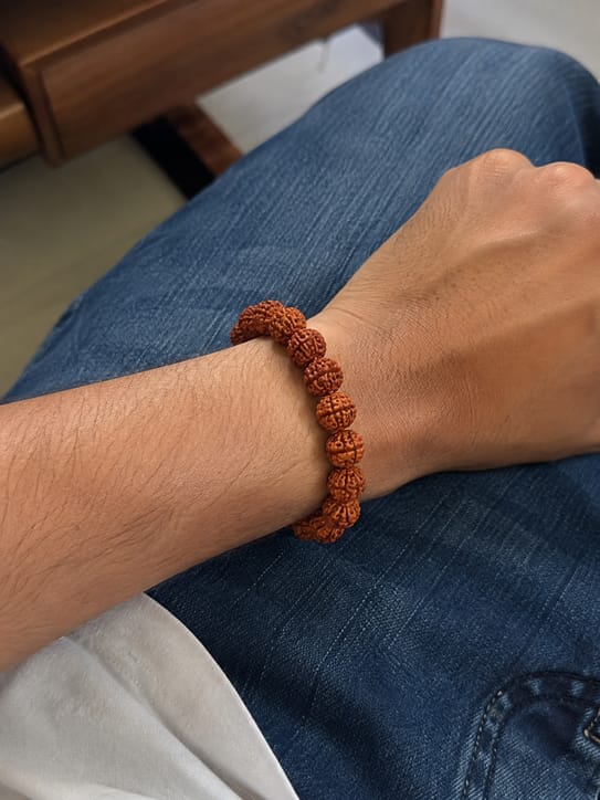 Customer photo review of 5 Mukhi Rudraksha Bracelet