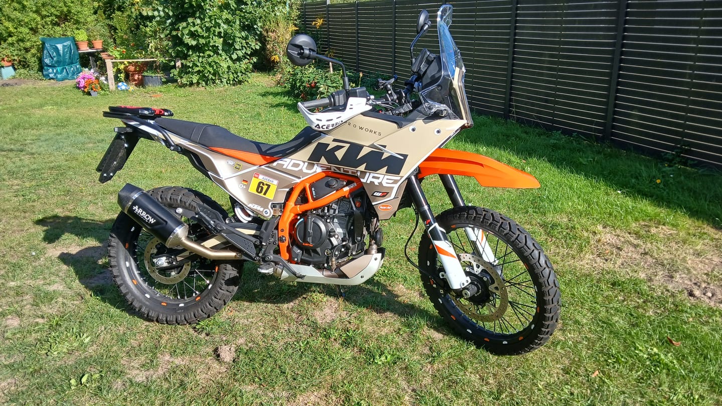 Customer photo review of KTM 390 Adventure R / X GRAPHICS - "Waypointer" (Sand)