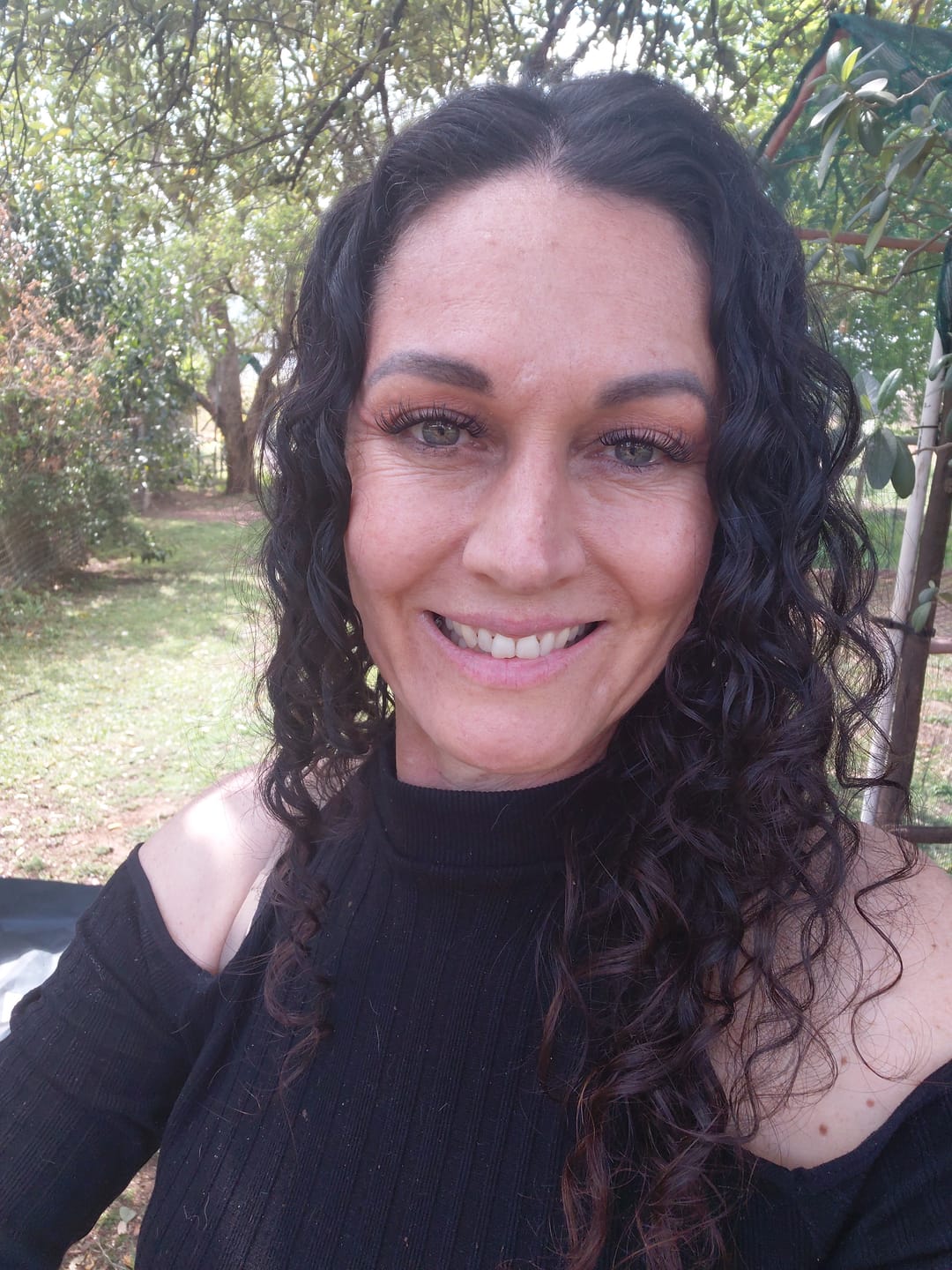 Customer photo review of Flora Lash Only