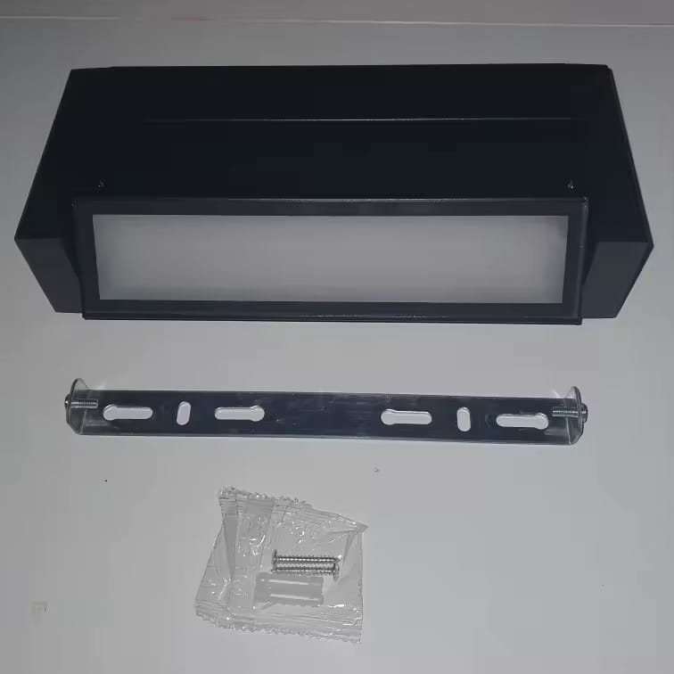 Customer photo review of Luminária Externa Led Ajustável à Prova d'água