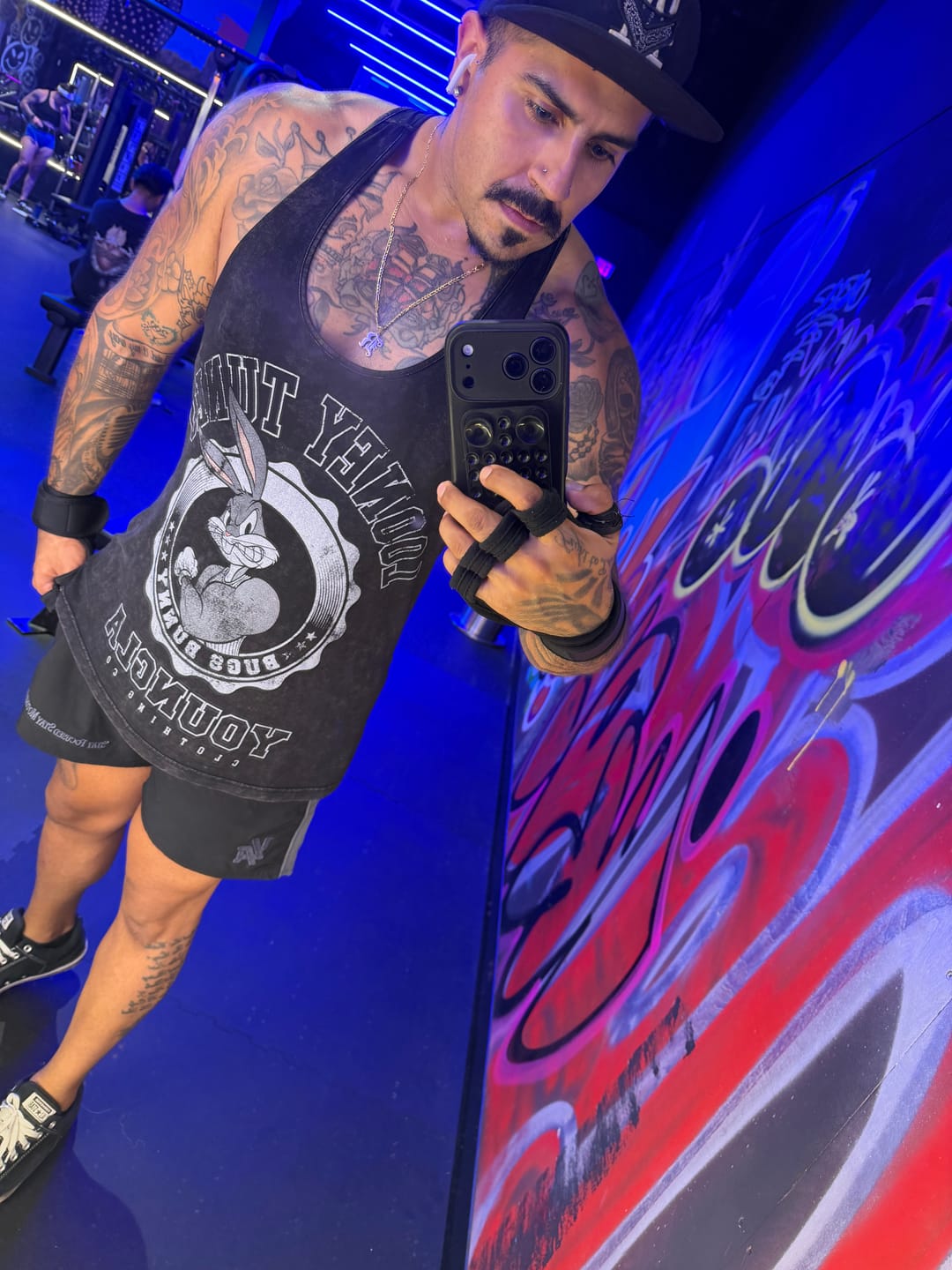 Customer photo review of 3078 - Looney Tunes Stringers