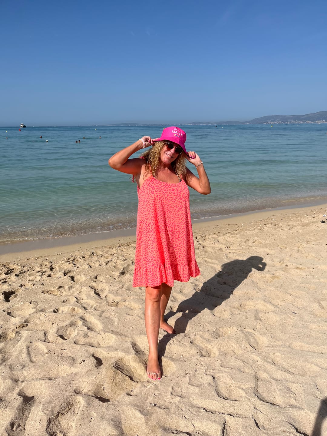 Customer photo review of Sommer Kleid kurz mit verstellbaren Trägern peach LEO LOVER pink