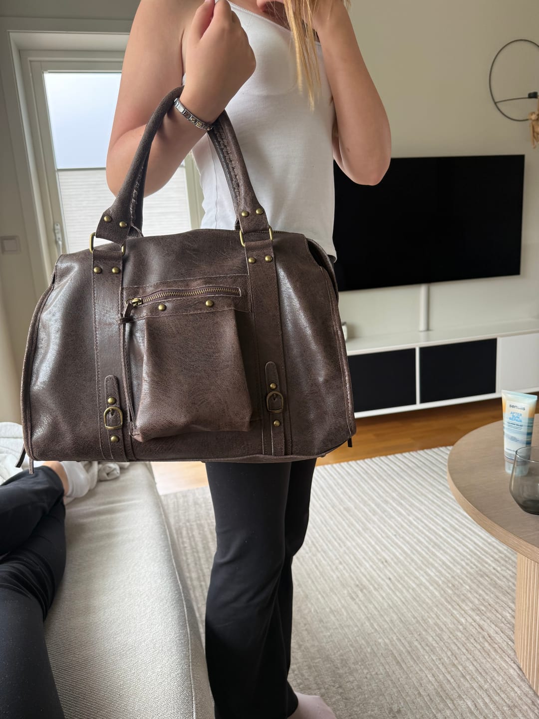 Customer photo review of It girl bag espresso martini