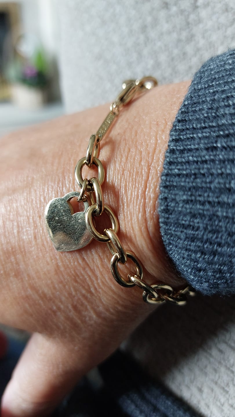 Customer photo review of Classic Chunky Engravable Heart Bracelet
