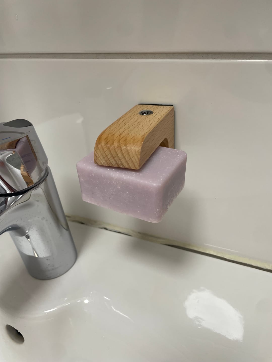 Customer photo review of Sopo Magneettinen Palasaippuateline – Outlet (mukana vahvempi kiinnitystarra)