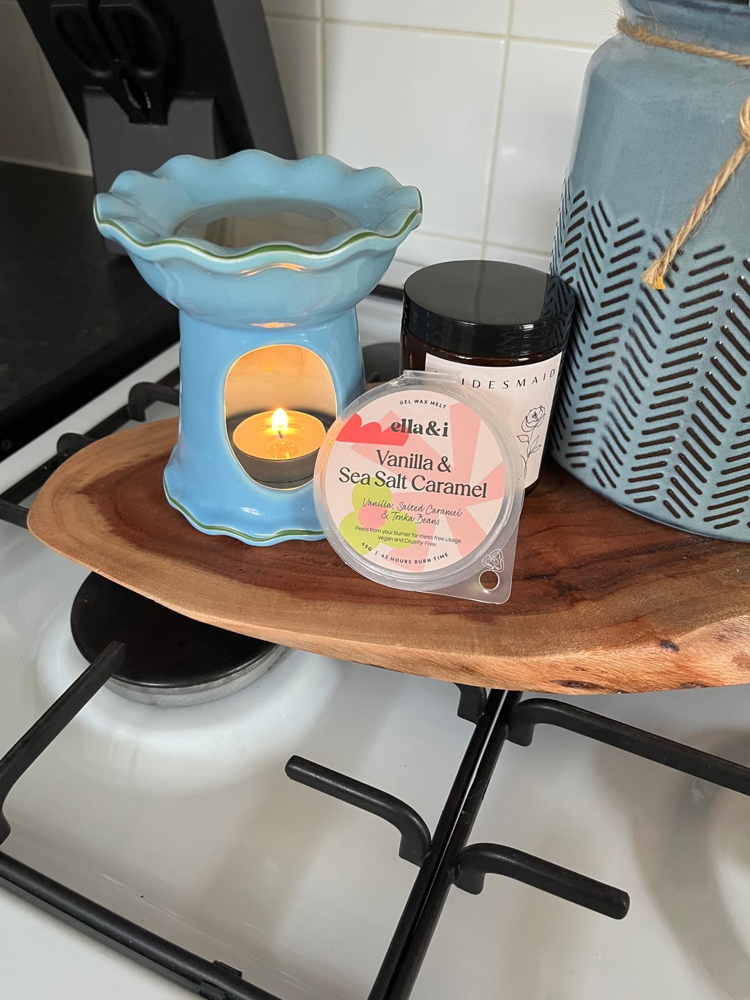 Customer photo review of Ella & I Gel Melt Subscription Box