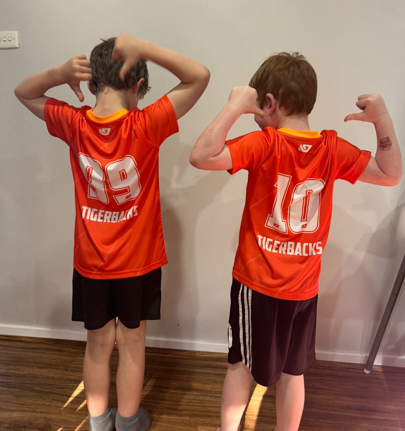Customer photo review of NEPEAN FA SUMMER - VELOCITY - ORANGE