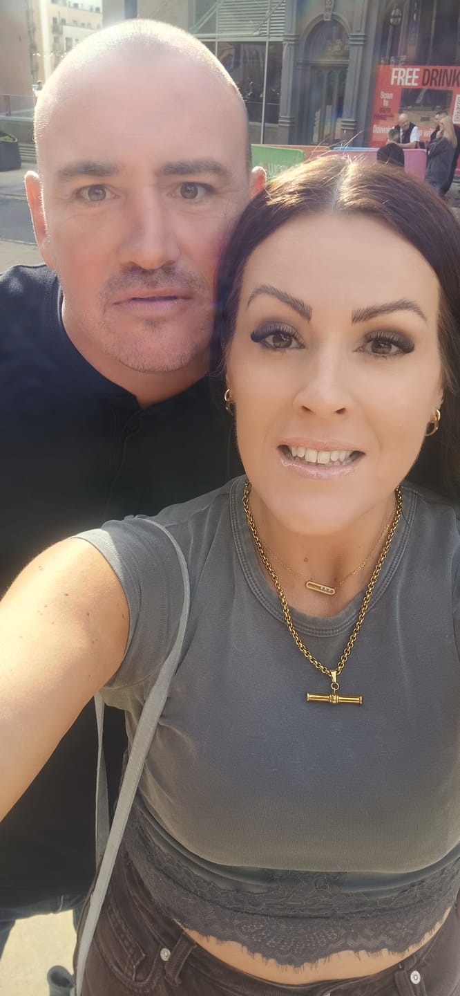 Customer photo review of XL T-Bar Necklace