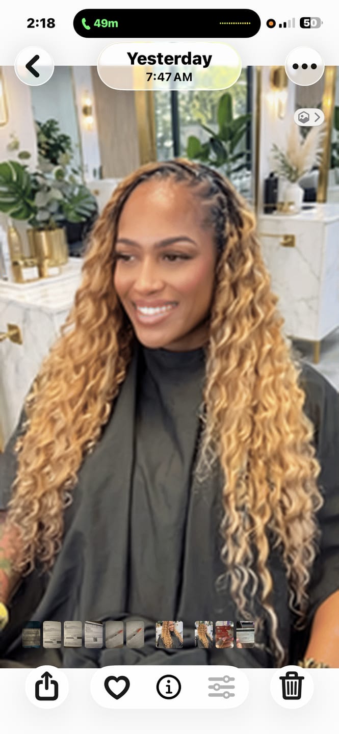 Customer photo review of #27/30/613 Mix Color Blend Loose Deep Wave Human Crochet Hair for Miracle Knots