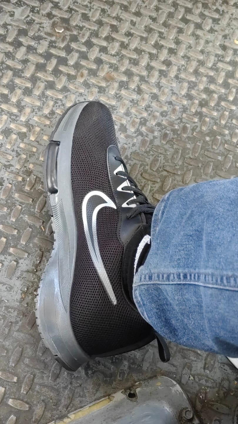 Customer photo review of Tenis 025 Negro Plata Oxford