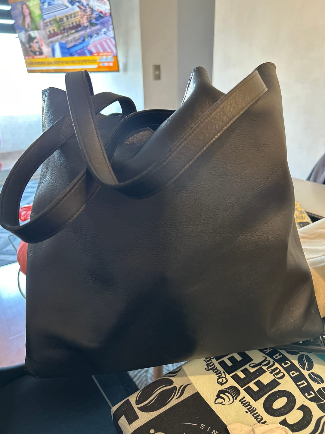 Customer photo review of Cartera Pompeia Negro