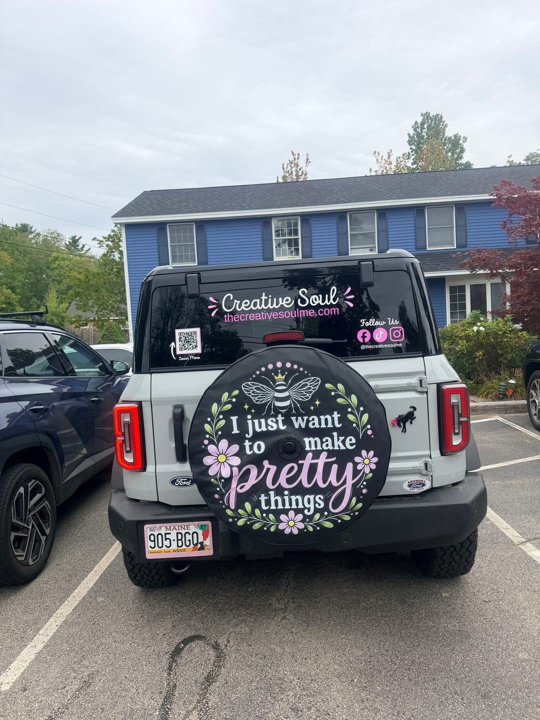 Customer photo review of CUSTOM Ford Bronco Tire Cover