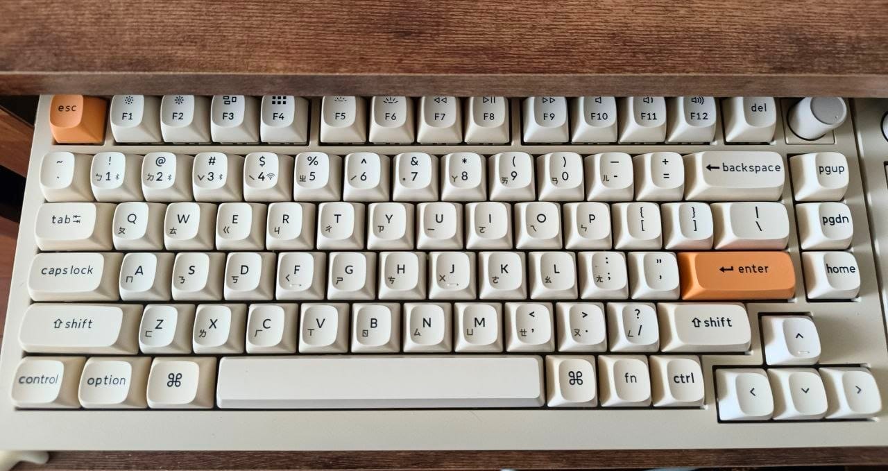 Customer photo review of Keychron V1 Ultra 8K 無線客製化機械鍵盤(注音版本)