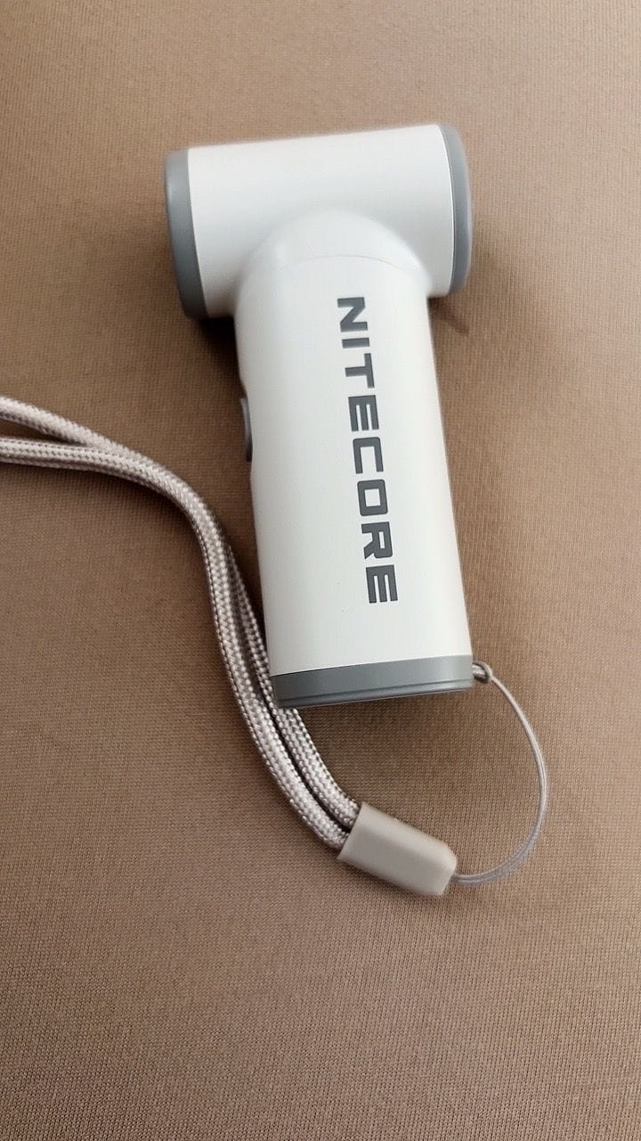 Customer photo review of NEF Nano - Palm-Sized High-Speed Handheld Fan