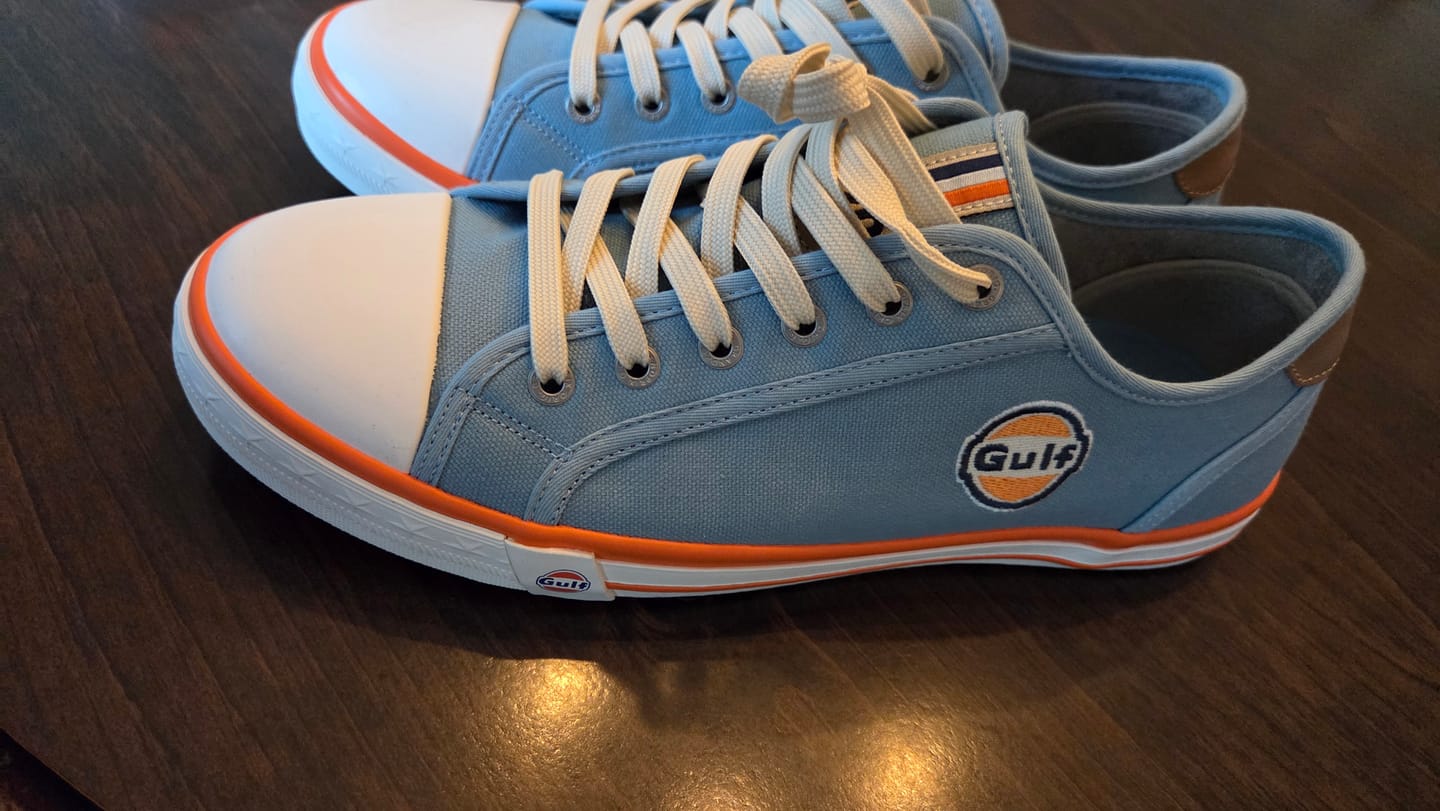Customer photo review of Men's Gulf Low-Top Canvas Sneakers in Gulf Blue