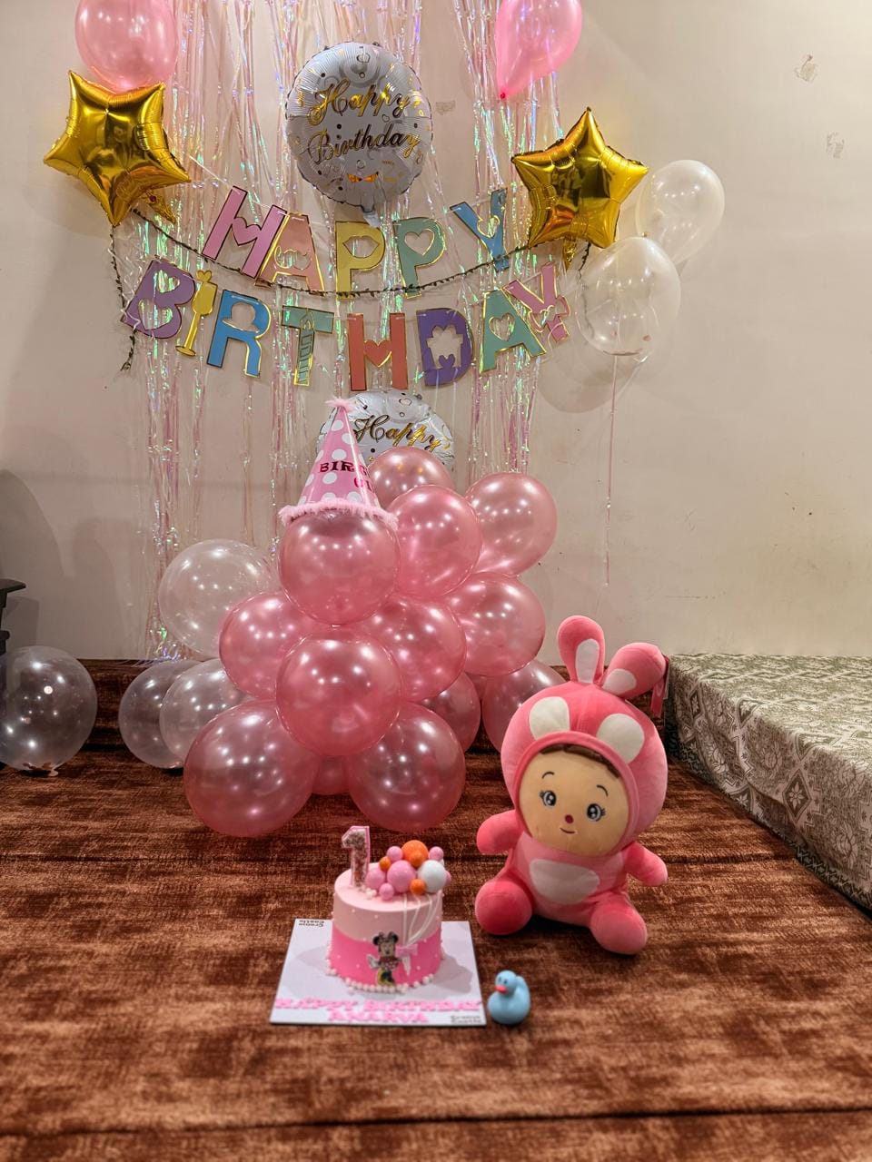 Customer photo review of Minnie Mouse 1st Birthday Cake