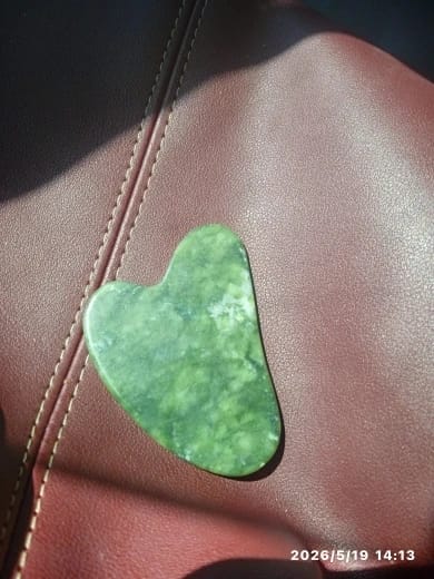 Customer photo review of Jade Roller & Gua Sha Set