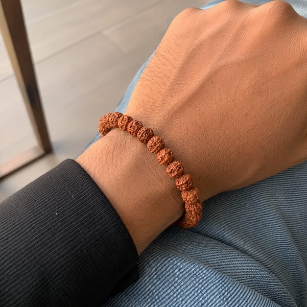Customer photo review of 5 Mukhi Rudraksha Bracelet