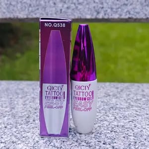Customer photo review of Sopracciglia Definite Gel Tintura Waterproof A Lunga Tenuta