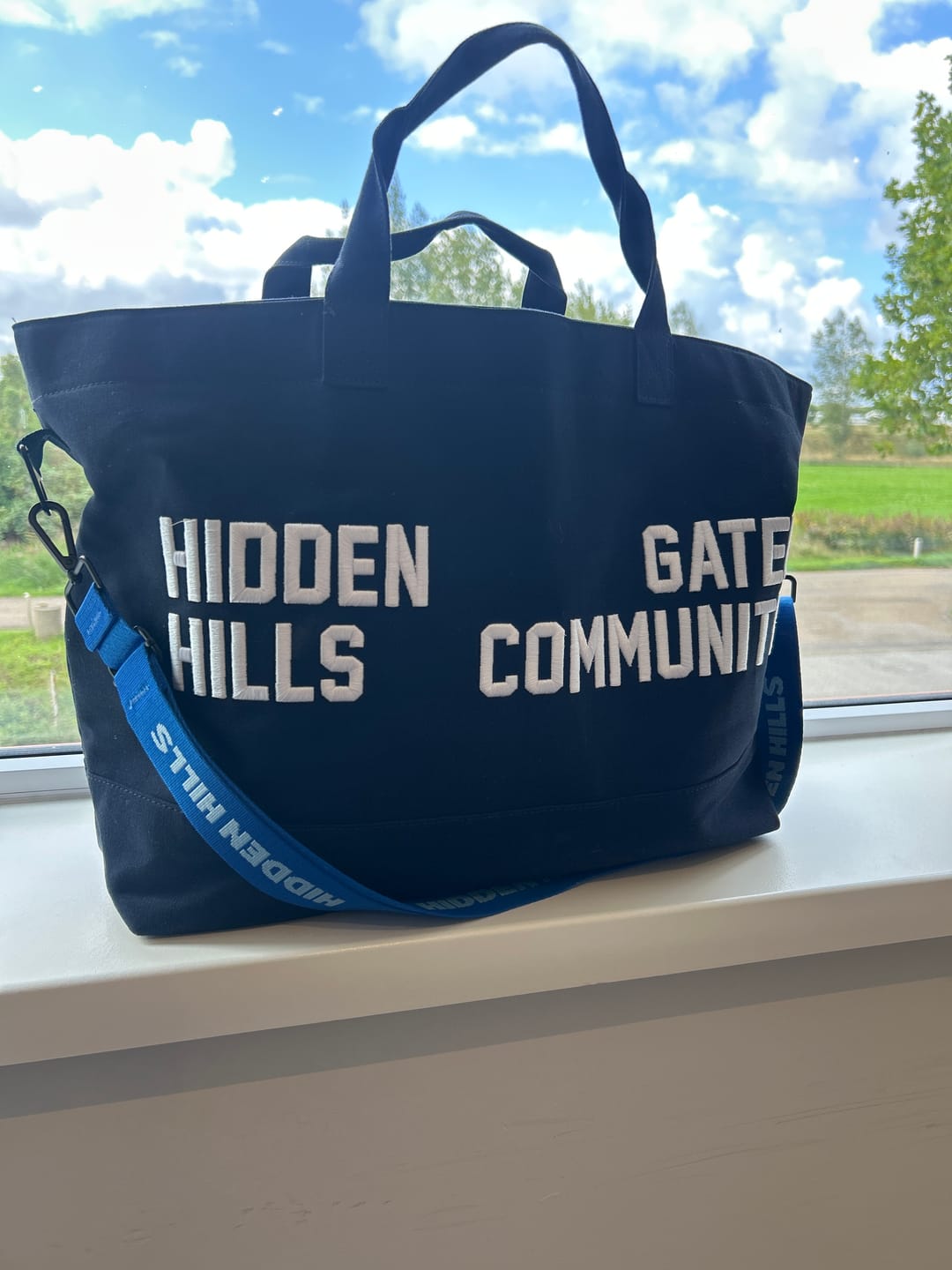 Customer photo review of GATED COMMUNITY CANVAS SHOPPER BAG