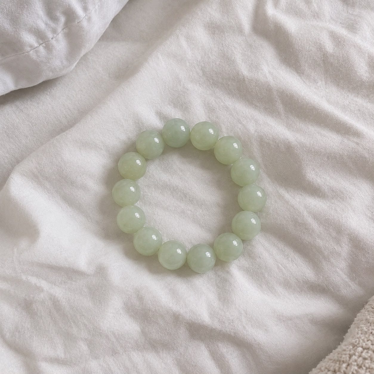 Customer photo review of CosmoGem™ Pulsera de Jade Natural Premium