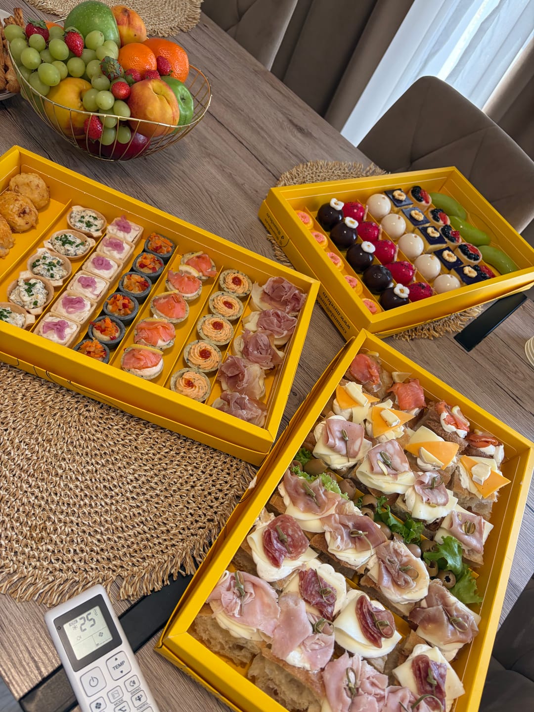 Customer photo review of Platou aperitiv gourmet - Modern